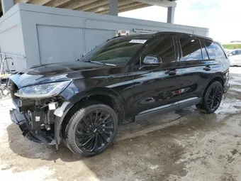 2025 Lincoln Aviator 5LM5J7XC7SGL05509