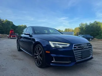 2018 Audi S4 WAUB4AF40JA003891