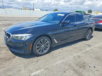2019 BMW 5 Series WBAJA9C56KB389521