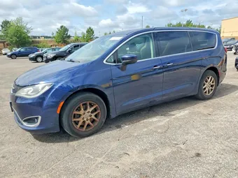 2017 Chrysler Pacifica 2C4RC1BG9HR778751 Lot 55339356