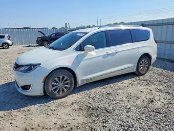 2018 Chrysler Pacifica 2C4RC1BG5JR120110 Lot 56150796