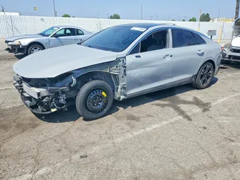 2022 Kia K5 5XXG64J24NG096399