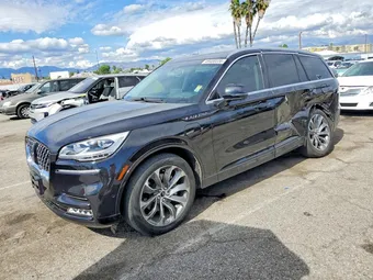 2023 Lincoln Aviator 5LMYJ8XY6PNL02733