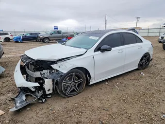 2019 Mercedes-Benz A-Class WDD3G4EB5KW022303