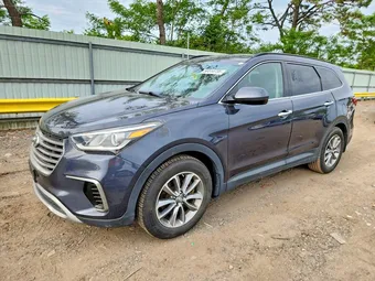 2017 Hyundai Santa Fe KM8SMDHF2HU191739