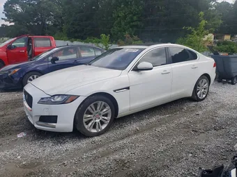 2016 Jaguar XF SAJBJ4BV1GCY16473
