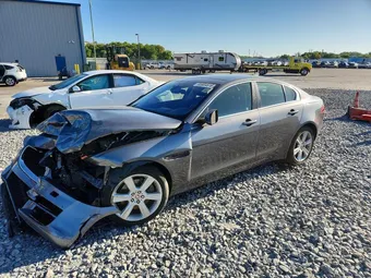 2019 Jaguar XE SAJAJ4FX9KCP46768