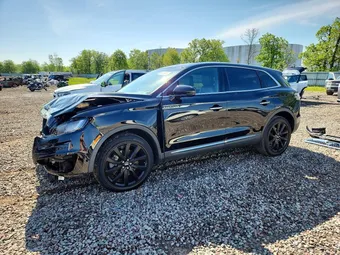 2020 Lincoln Nautilus 2LMPJ8K96LBL23400