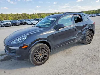 2017 Porsche Cayenne WP1AA2A2XHKA87465