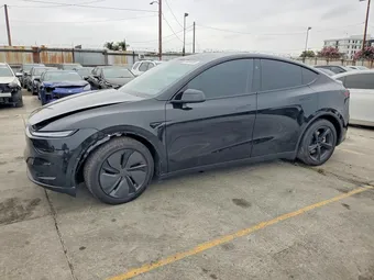 2026 Tesla Model Y 7SAYGDEE5TF373098