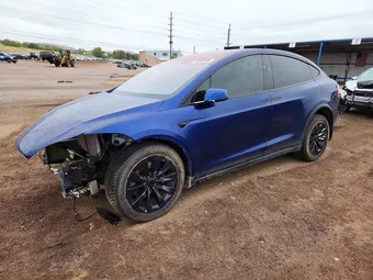 2019 Tesla Model X 5YJXCBE24KF203263