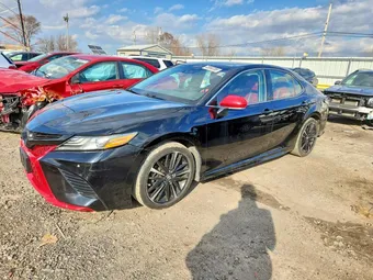 2018 Toyota Camry 4T1B61HK2JU109942 Lot 45560706