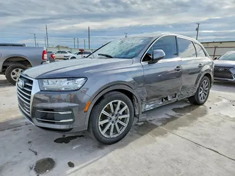 2019 Audi Q7 WA1LHAF73KD038988