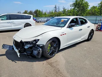 2023 Maserati Ghibli ZAM57ZST8PX433592