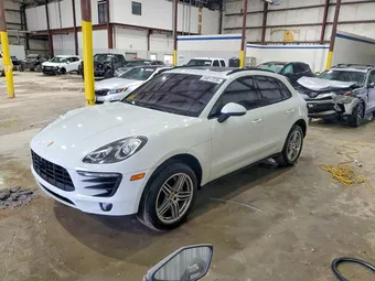 2016 Porsche Macan WP1AB2A56GLB45166