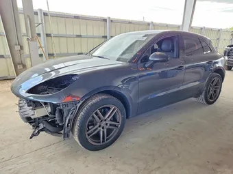 2019 Porsche Macan WP1AA2A51KLB03449