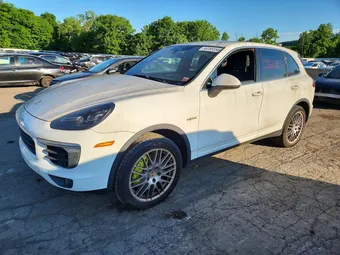 2016 Porsche Cayenne WP1AE2A21GLA58031
