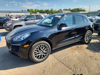 2017 Porsche Macan WP1AB2A59HLB13622