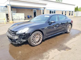 2016 Porsche Panamera WP0AA2A72GL000969