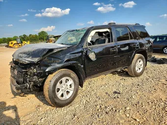 2021 Toyota 4Runner JTEFU5JR0M5231560