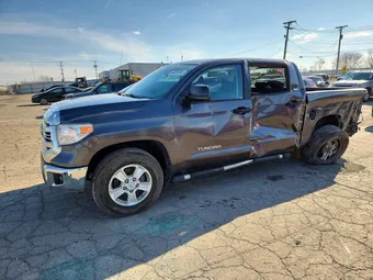 2016 Toyota Tundra 5TFEM5F13GX097851