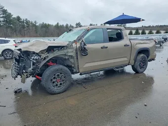 2025 Toyota Tundra 5TFPC5DB2SX087635
