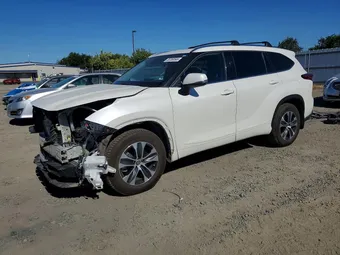 2021 Toyota Highlander 5TDHZRBH4MS538011 Lot 55369566