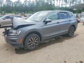 2020 Volkswagen Tiguan 3VV3B7AX2LM089083 Lot 54239756