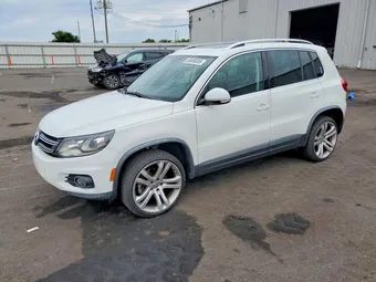 2016 Volkswagen Tiguan WVGAV7AX1GW610972 Lot 56869536
