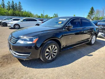 2015 Volkswagen Passat 1VWAS7A35FC112846