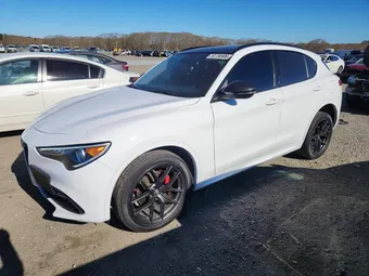 2021 Alfa Romeo ZASPAKBN0M7D18494