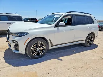 2022 BMW X7 5UXCW2C05N9N07559