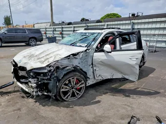 2021 BMW X6 5UXCY8C02M9F23278