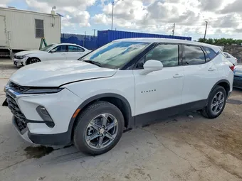 2025 Chevrolet Blazer 3GNKBCR42SS271316
