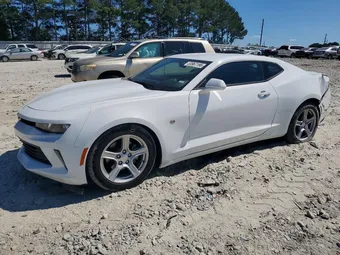 2017 Chevrolet Camaro 1G1FB1RX3H0139893
