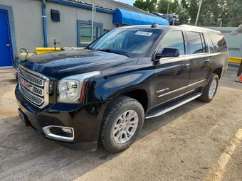 2018 GMC Yukon XL 1GKS2GKC0JR249998