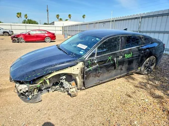 2025 Kia K5 KNAG24J79S5272500