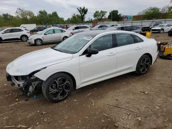 2025 Kia K5 KNAG64J75S5302628