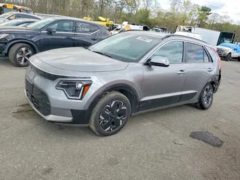 2024 Kia Niro EV KNDCR3L11R5107132