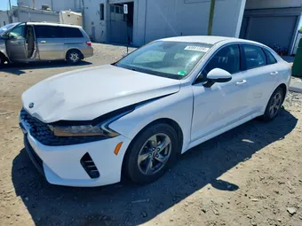 2021 Kia K5 5XXG14J24MG018024