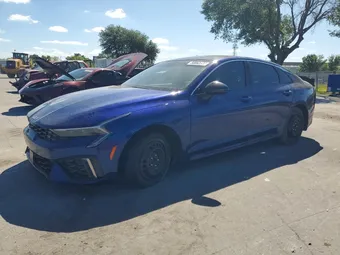 2025 Kia K5 KNAG64J71S5283303
