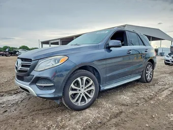 2016 Mercedes-Benz GLE-Class 4JGDA5HB4GA728910