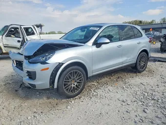2017 Porsche Cayenne WP1AA2A23HKA86481
