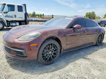 2018 Porsche Panamera WP0BB2A7XJL165130