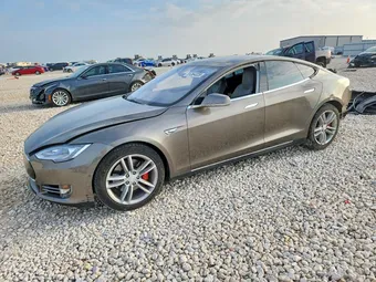 2015 Tesla Model S 5YJSA1E42FF115359 Lot 51354026