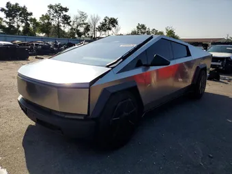 2024 Tesla Cybertruck 7G2CEHED7RA012292