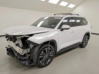 2024 Toyota Grand Highlander 5TDADAB53RS006831