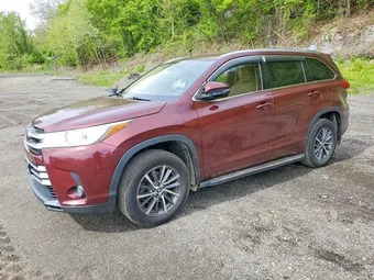 2018 Toyota Highlander 5TDJZRFH0JS499604 Lot 52894576