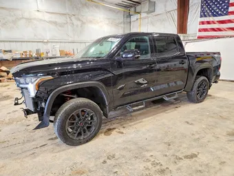 2025 Toyota Tundra 5TFWA5DB0SX323815