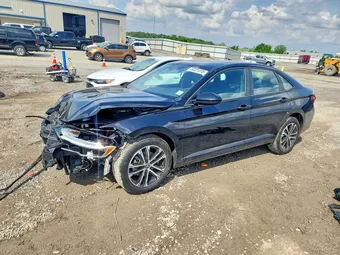 2024 Volkswagen Jetta 3VWBM7BU1RM074105 Lot 50331376